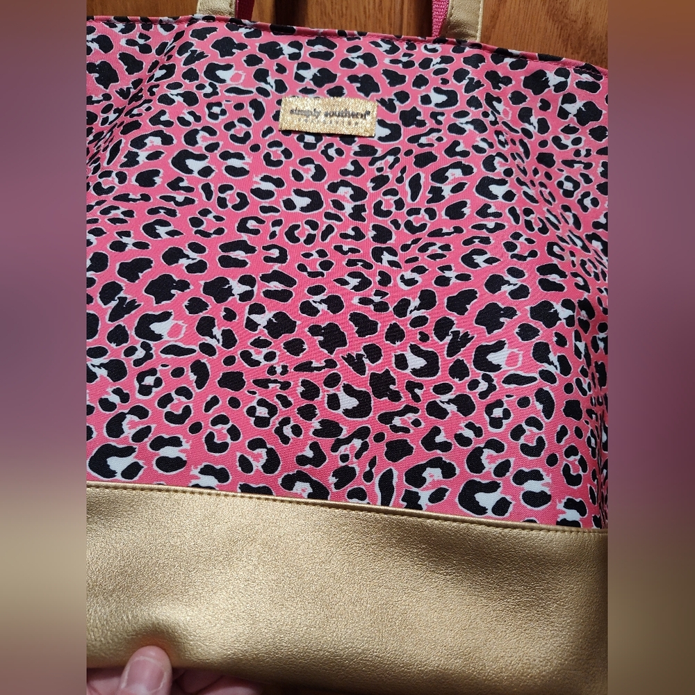 Simply Southern Pink Leopard Print Tote Bag With Gold Accents - Picture 4 of 9